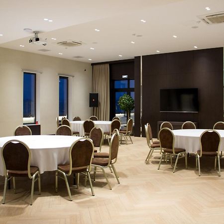 Resident City Hotel Αλμάτι Εξωτερικό φωτογραφία