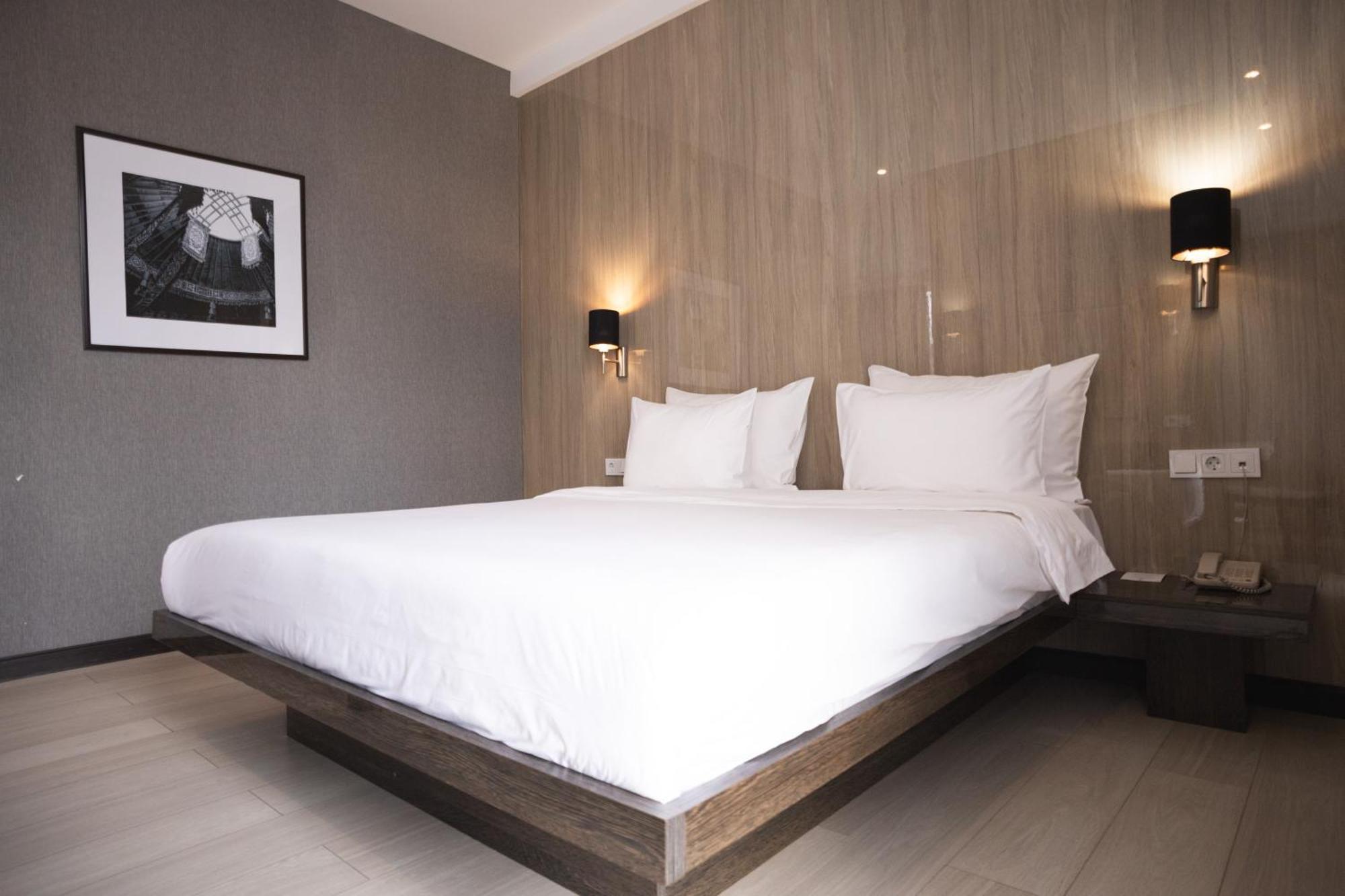 Resident City Hotel Αλμάτι Εξωτερικό φωτογραφία