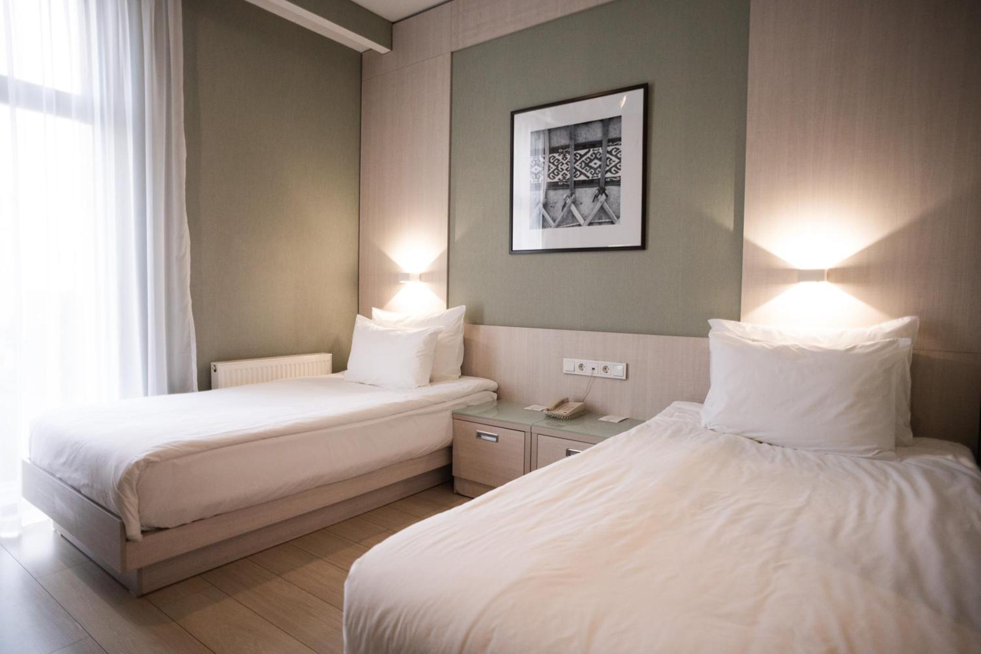 Resident City Hotel Αλμάτι Εξωτερικό φωτογραφία